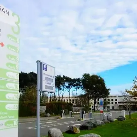 Maison A 800 M Du Circuit Des 24h Du Mans * ルマン